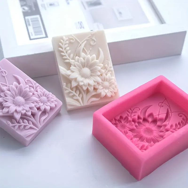 3D Flower Square Soap Silicone - đánh giá và giá Soap Making Scents